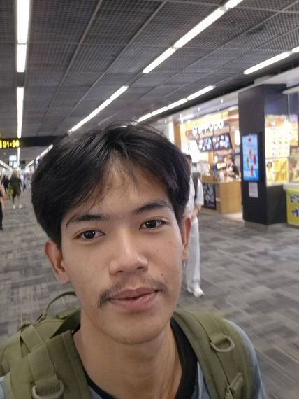 แชท หากิ๊ก, โสด 