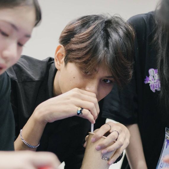 แชท หาเพื่อนคุย, หาเพื่อนเที่ยว  ที่อยู่ กรุงเทพมหานคร