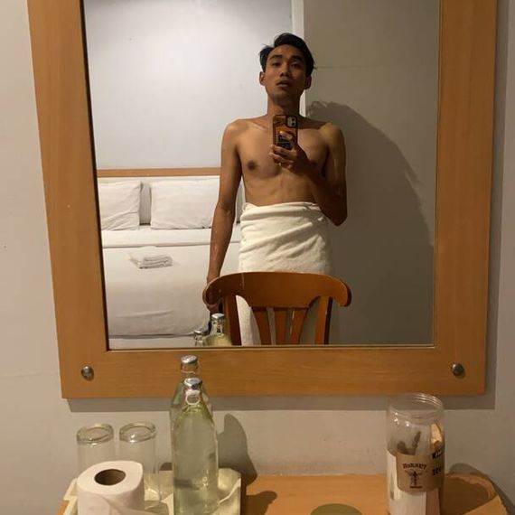 แชท หากิ๊ก  ที่อยู่  นนทบุรี