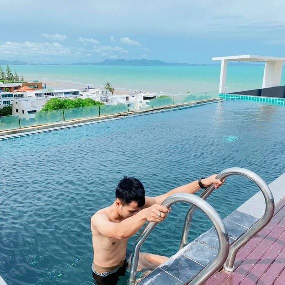 แชท แชทเปิดกล้อง