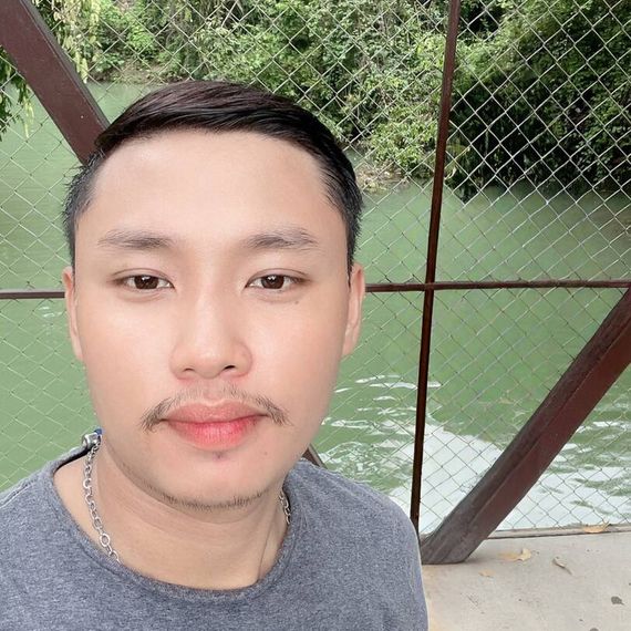 แชท หากิ๊ก  ที่อยู่ กรุงเทพมหานคร