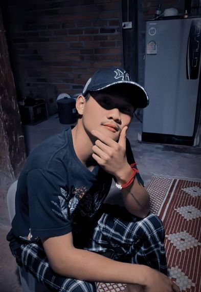 แชท หาเพื่อนคุย, โสด 