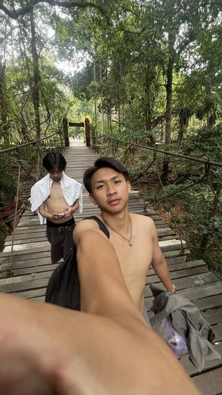 chat looking for friends