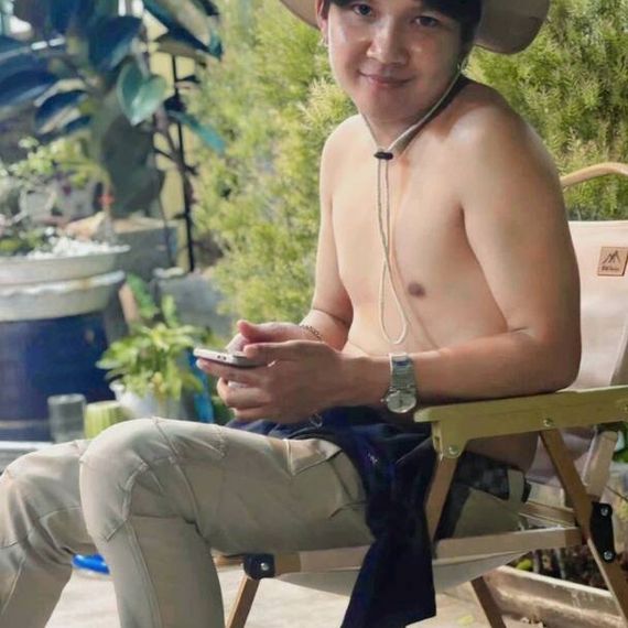 แชท หาเพื่อนคุย, หาเพื่อนเที่ยว  ที่อยู่ กรุงเทพมหานคร