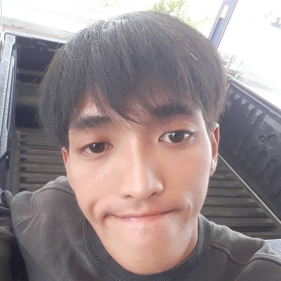 แชท หาเพื่อนคุย, โสด  ที่อยู่  ชลบุรี