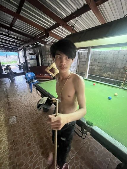 แชท หาเพื่อนคุย, โสด 