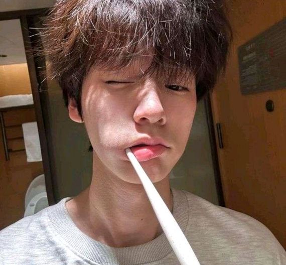 แชท หาเพื่อนคุย, หาเพื่อนเที่ยว ที่อยู่ กรุงเทพมหานคร