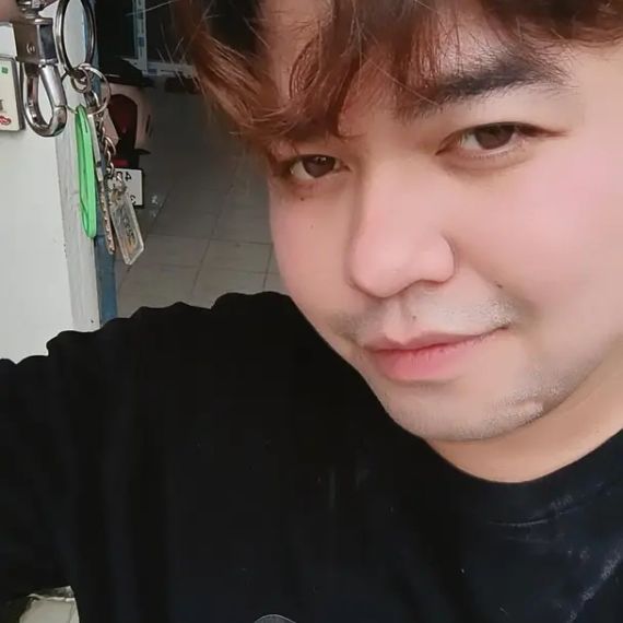 แชท หากิ๊ก  ที่อยู่  ชลบุรี