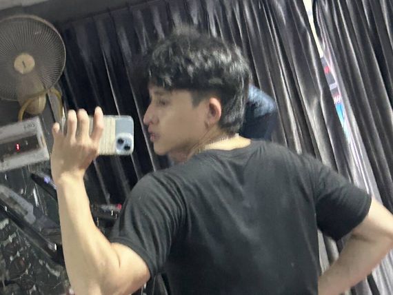 แชท หากิ๊ก, แชทเปิดกล้อง  ที่อยู่  อุบลราชธานี