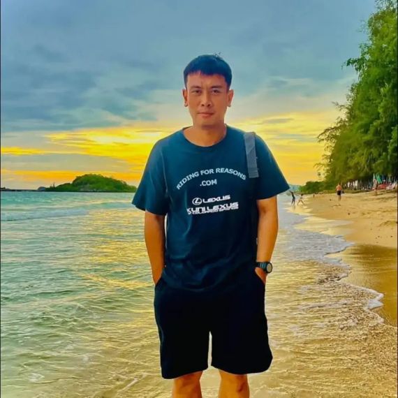 chat find love, chat  from Chiang Mai