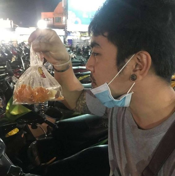 แชท หาเพื่อนเที่ยว  ที่อยู่ กรุงเทพมหานคร