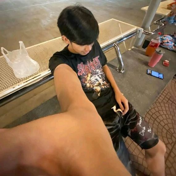 แชท หาเพื่อนคุย, โสด 