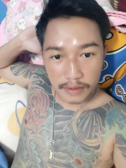 แชท หากิ๊ก 