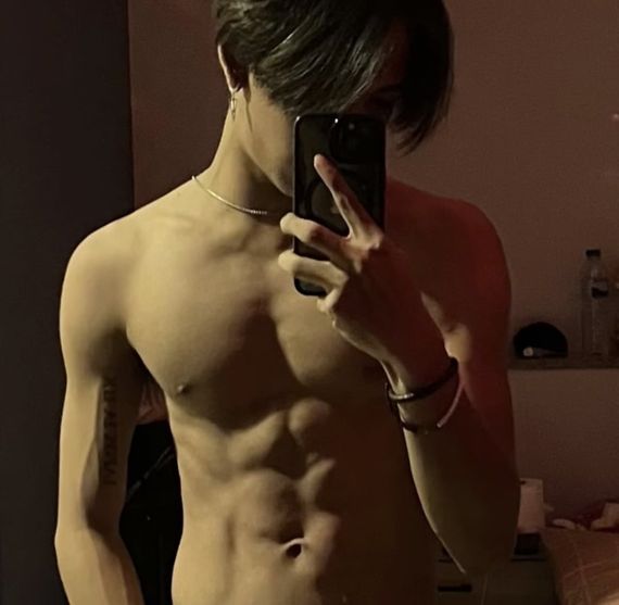 แชท หาเพื่อนคุย, หากิ๊ก 