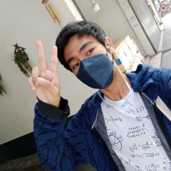 แชท หากิ๊ก  ที่อยู่ กรุงเทพมหานคร