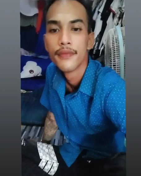 แชท หาแฟน, โสด 