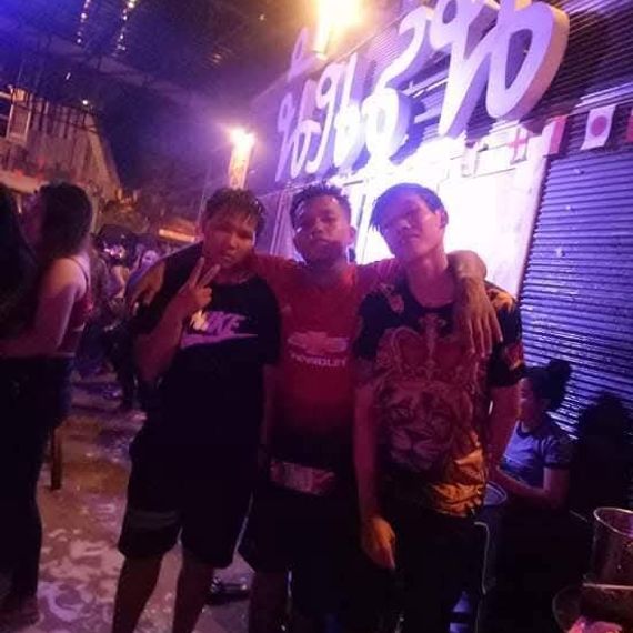 แชท โสด  ที่อยู่ กรุงเทพมหานคร