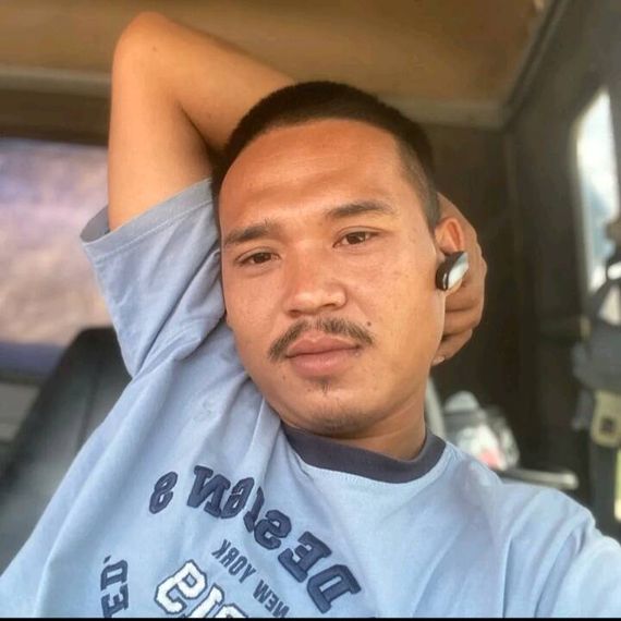 แชท แชทเปิดกล้อง  ที่อยู่  ชลบุรี