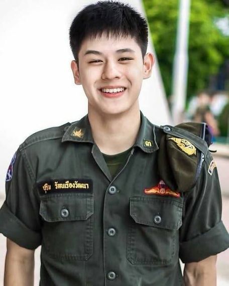 แชท หาแฟน, หาเพื่อนคุย  ที่อยู่ กรุงเทพมหานคร
