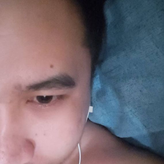 แชท หาเพื่อนคุย, โสด 