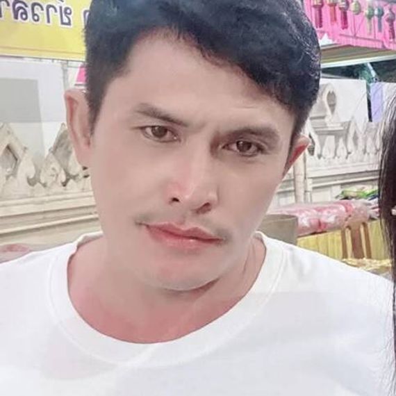 แชท หาเพื่อนคุย, โสด 