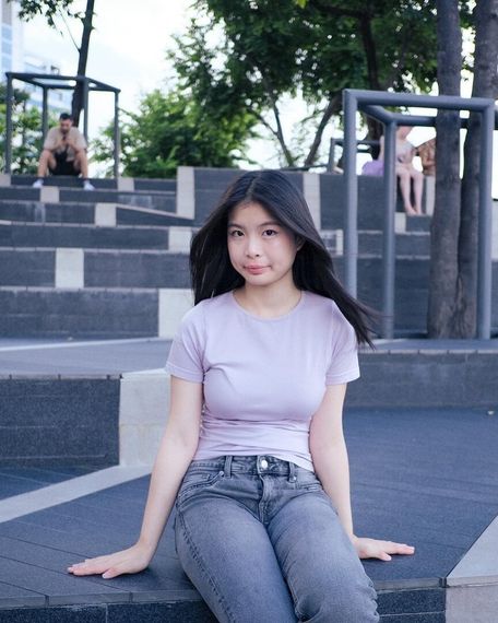 แชท หากิ๊ก, แชทสมมุติ 