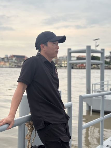 chat looking for friends  from Pathum Thani