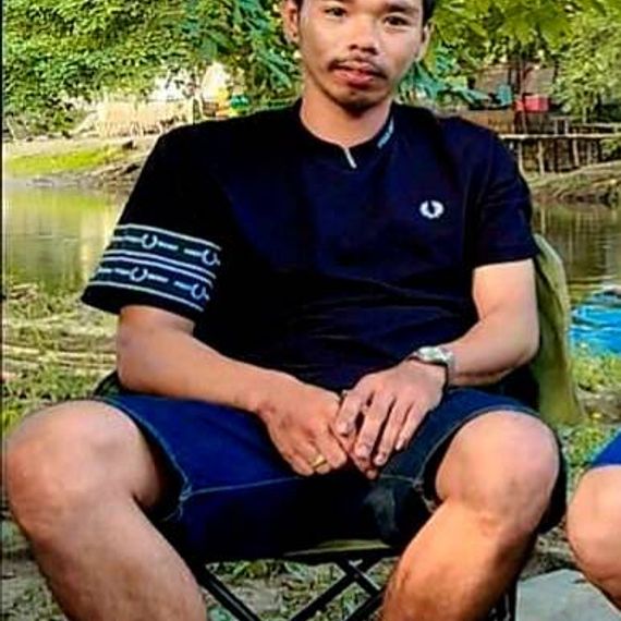 แชท หาแฟน, โสด 