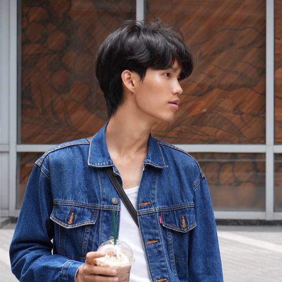 แชท หาเพื่อนเที่ยว  ที่อยู่ กรุงเทพมหานคร