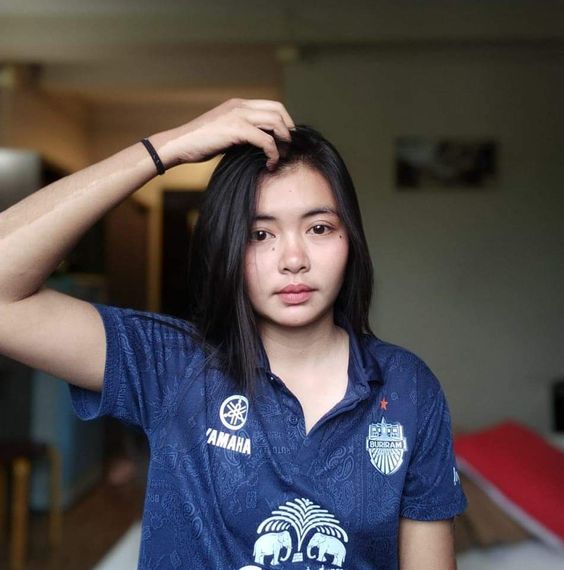 แชท หาเพื่อนคุย  ที่อยู่  บุรีรัมย์