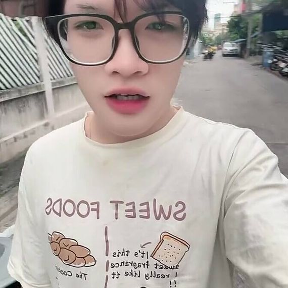 แชท หาแฟน, หาเพื่อนคุย  ที่อยู่ กรุงเทพมหานคร