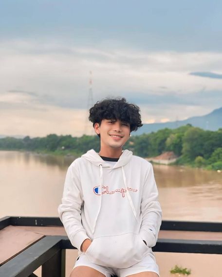 แชท หาเพื่อนคุย 