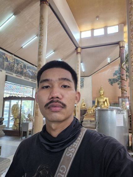 แชท โสด, นัดเจอ