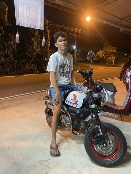 แชท หาเพื่อนเที่ยว, หากิ๊ก 