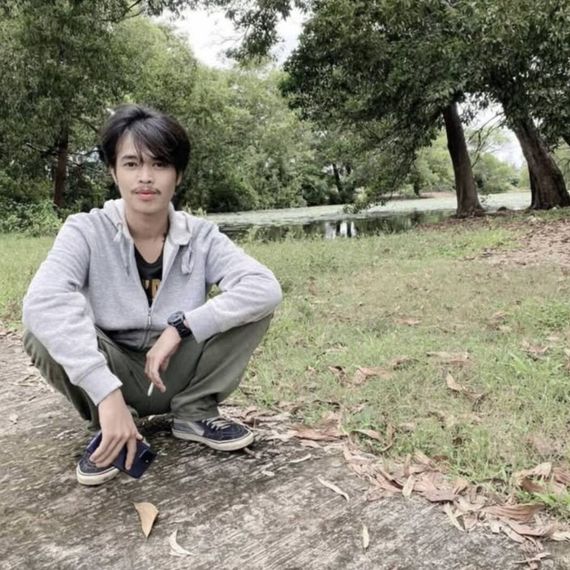 แชท หาเพื่อนคุย, โสด 