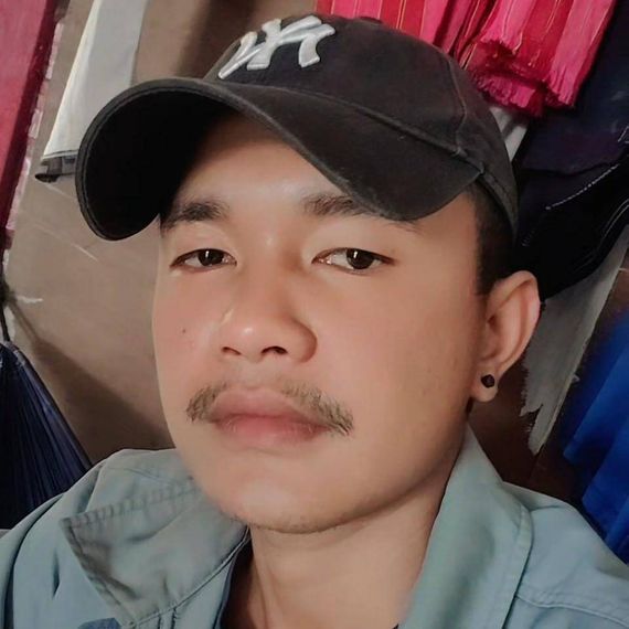 แชท หาแฟน, โสด 