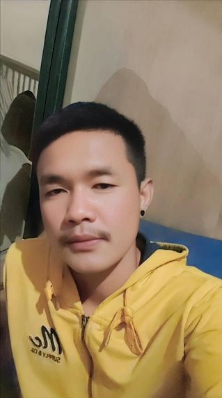 แชท หาเพื่อนคุย, โสด 