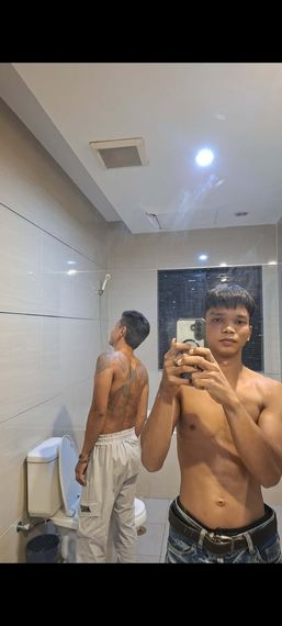 แชท หาเพื่อนคุย, โสด 