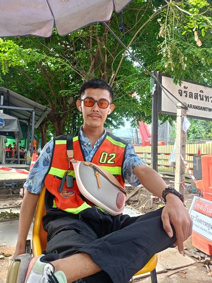 แชท หาเพื่อนคุย