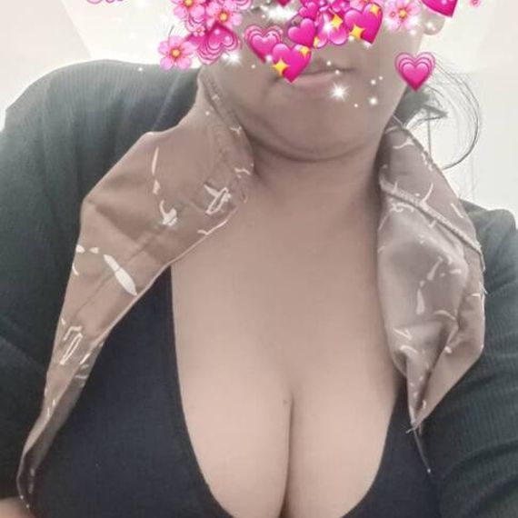 แชท หากิ๊ก  ที่อยู่  นครปฐม