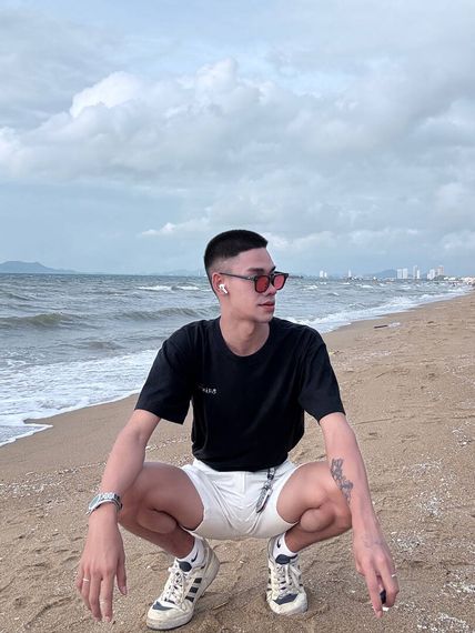 แชท หาเพื่อนเที่ยว, โสด 