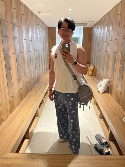 แชท หากิ๊ก  ที่อยู่ กรุงเทพมหานคร
