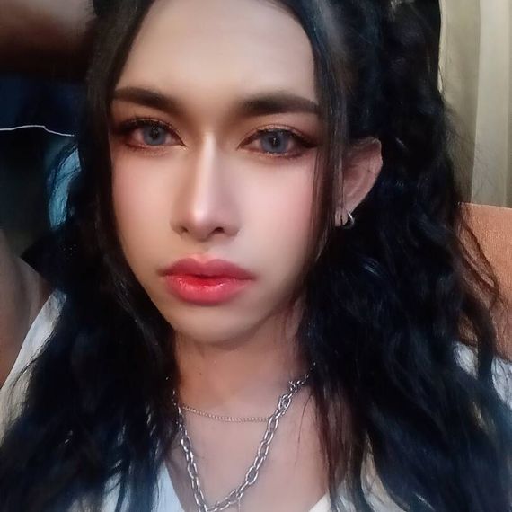 แชท โสด  ที่อยู่ กรุงเทพมหานคร