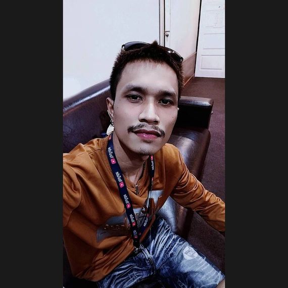 แชท โสด  ที่อยู่ กรุงเทพมหานคร