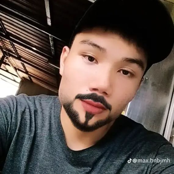 แชท หาเพื่อนคุย  ที่อยู่ กรุงเทพมหานคร