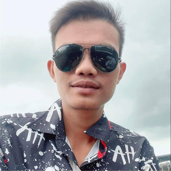 แชท โสด, แชทเปิดกล้อง  ที่อยู่ กรุงเทพมหานคร