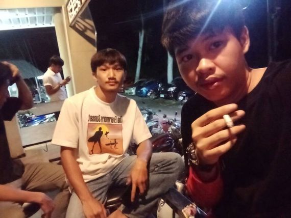 แชท หาเพื่อนคุย, หากิ๊ก 