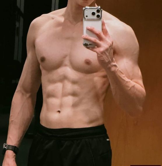 แชท หาเพื่อนเที่ยว, หากิ๊ก 