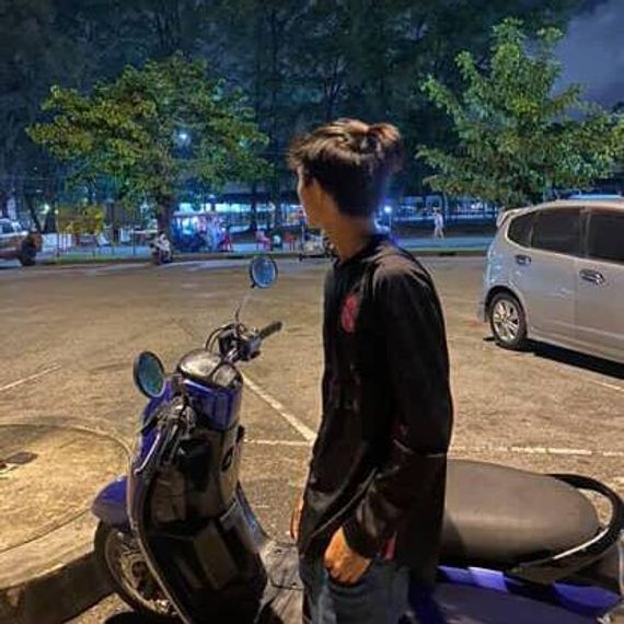 แชท หาเพื่อนคุย, โสด 