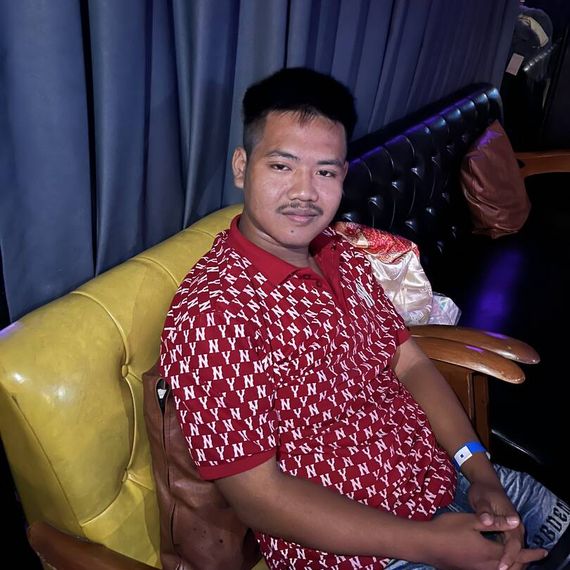 แชท หาแฟน, โสด 